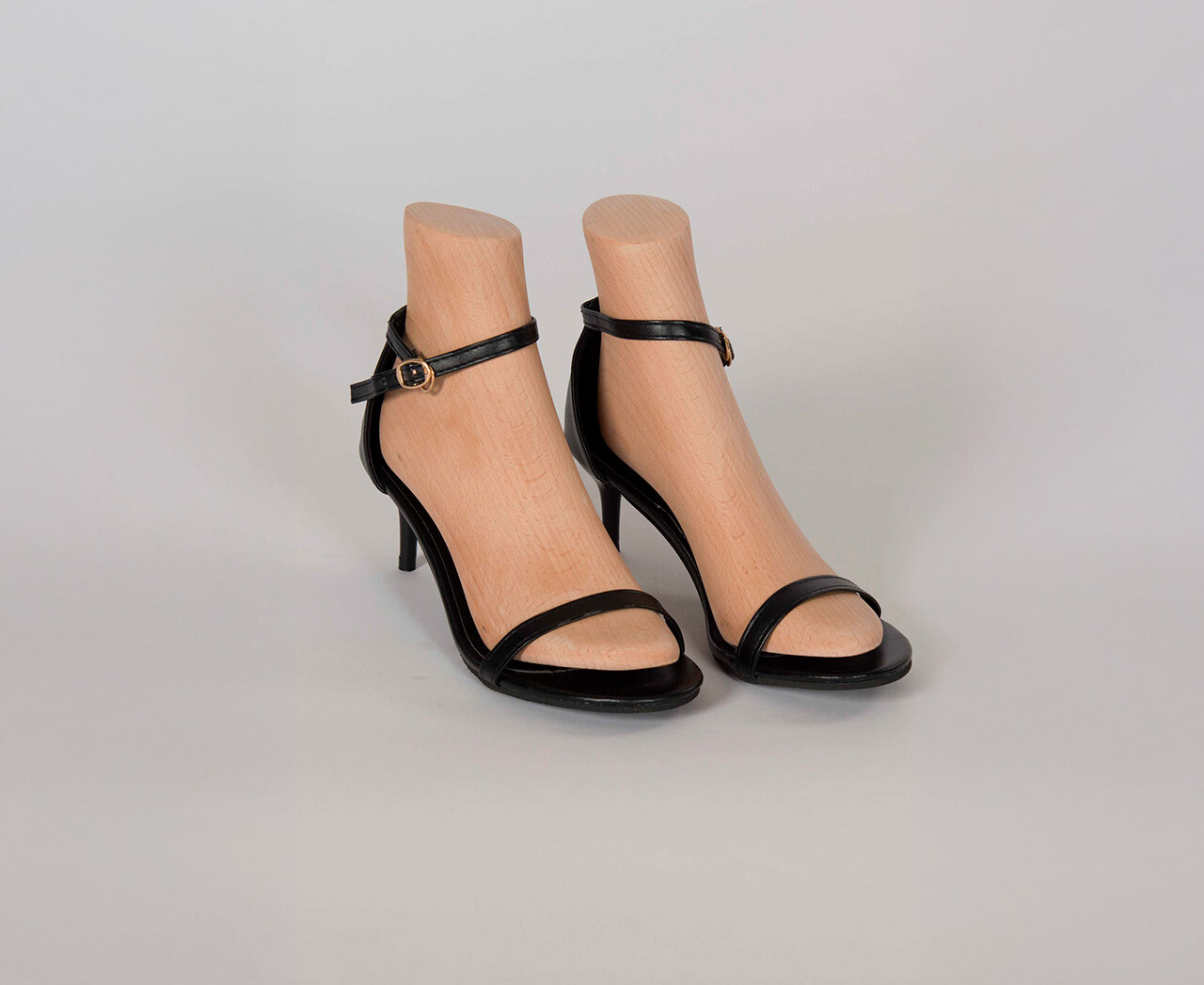 piede espostiore scarpe sandali calzature vetrina 01 H