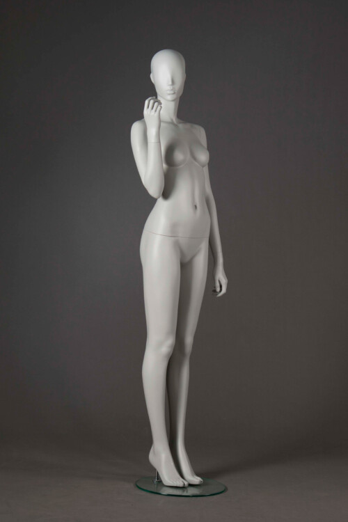 manichino donna stilizzato grigio perla chiaro 01