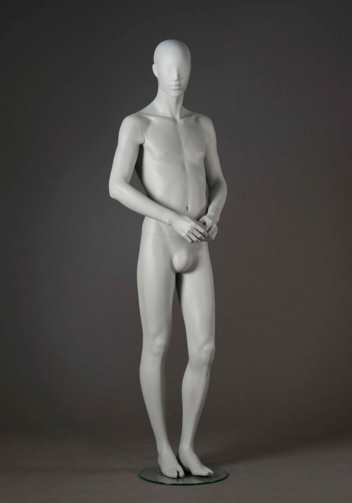 manichino uomo stilizzato grigio perla chiaro 02