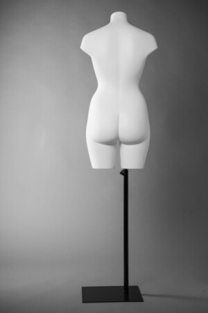 DSC5240busti veyrina donna uomo bambinmo arredo negozi economico costumi intimo scaletta base busto