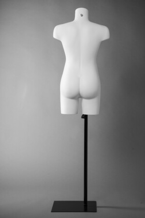 DSC5243busti vetrina donna uomo bambinmo arredo negozi economico costumi intimo scaletta base busto