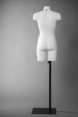 DSC5248busti vetrina donna uomo bambinmo arredo negozi economico costumi intimo scaletta base busto