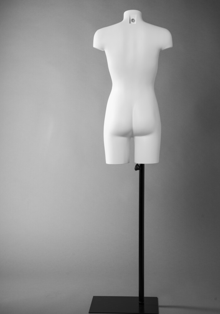 DSC5248busti vetrina donna uomo bambinmo arredo negozi economico costumi intimo scaletta base busto