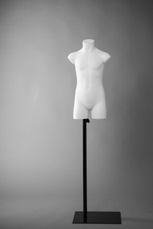 DSC5249busti vetrina donna uomo bambinmo arredo negozi economico costumi intimo scaletta base busto