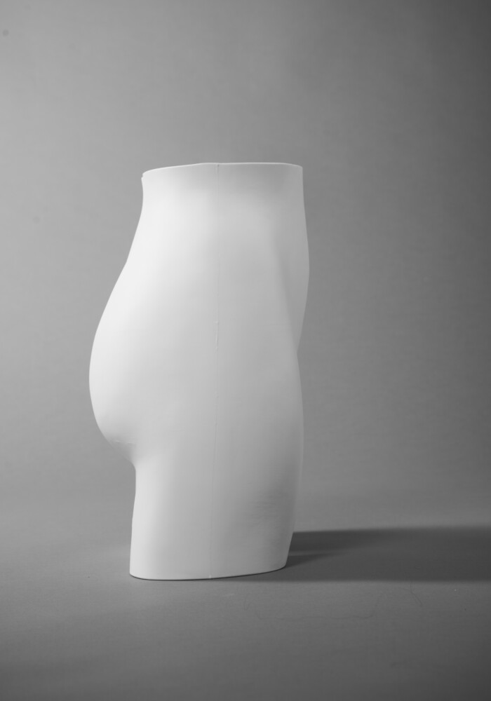 DSC5253busti vetrina donna uomo bambinmo arredo negozi economico costumi intimo scaletta base busto