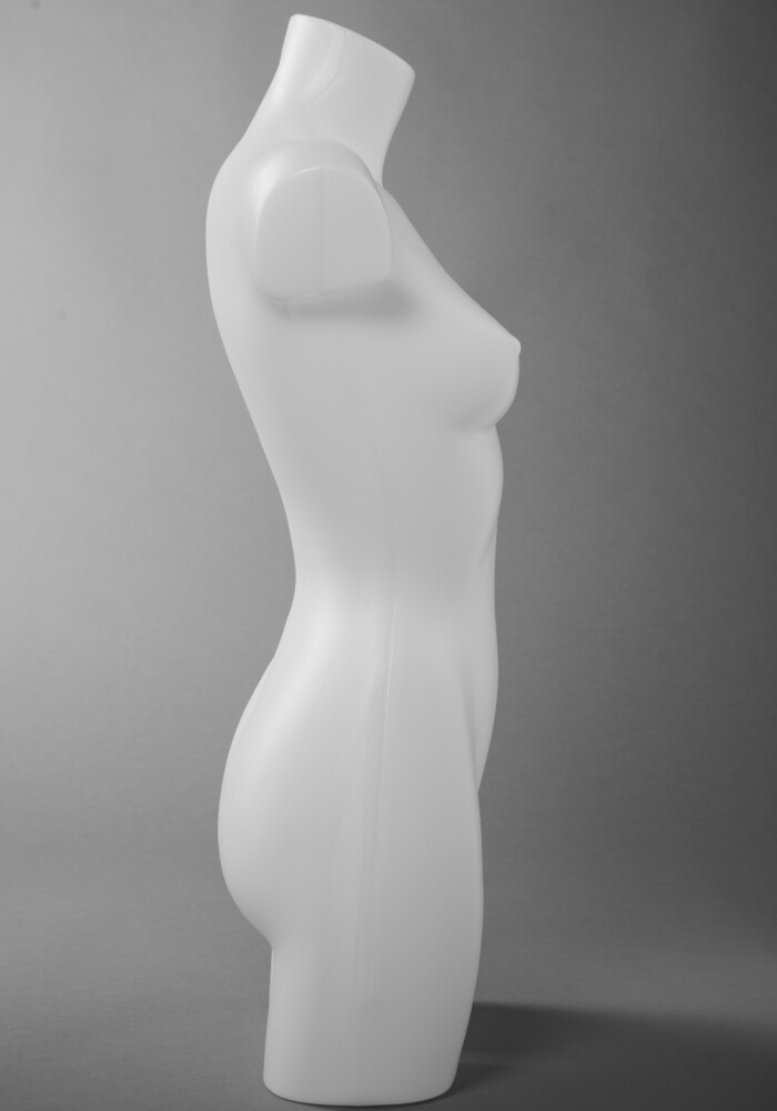DSC5268busti vetrina donna uomo bambinmo arredo negozi economico costumi intimo scaletta base busto