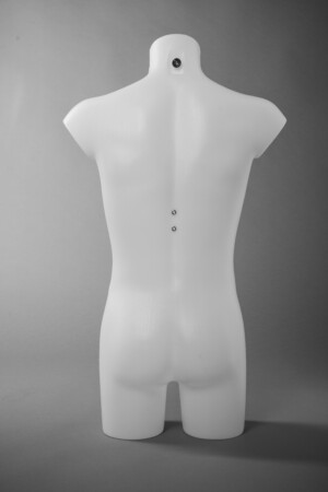 DSC5278busti vetrina donna uomo bambinmo arredo negozi economico costumi intimo scaletta base busto