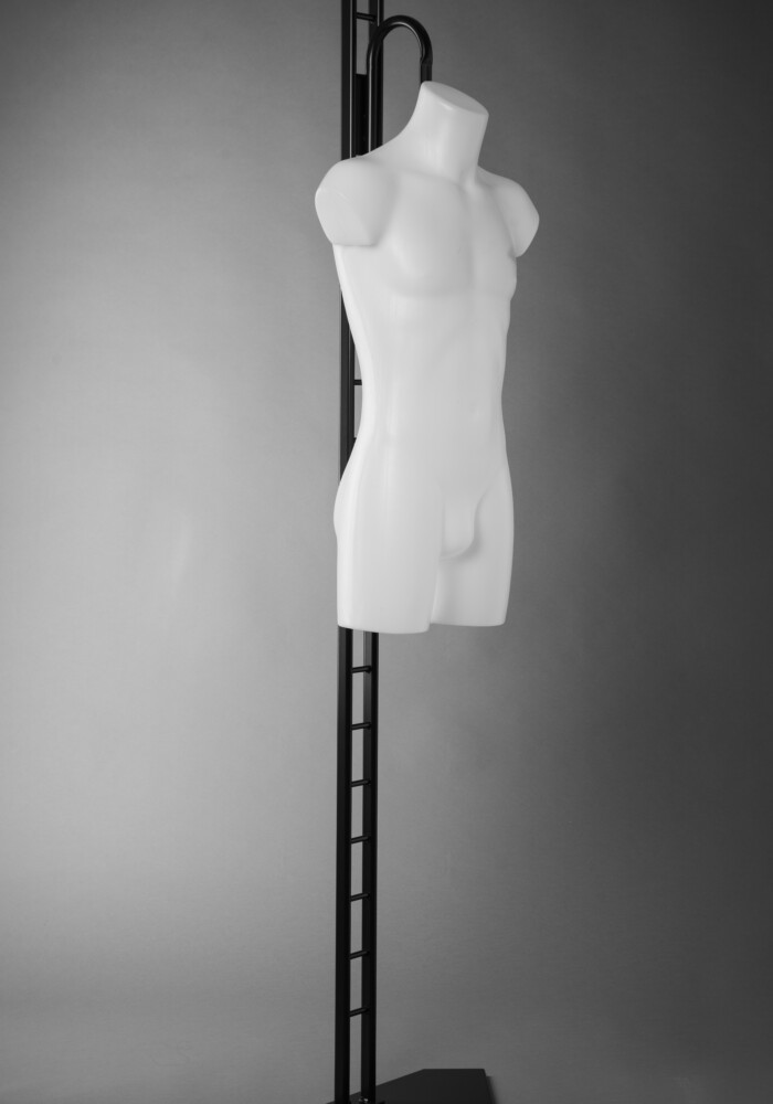 DSC5283busti vetrina donna uomo bambinmo arredo negozi economico costumi intimo scaletta base busto