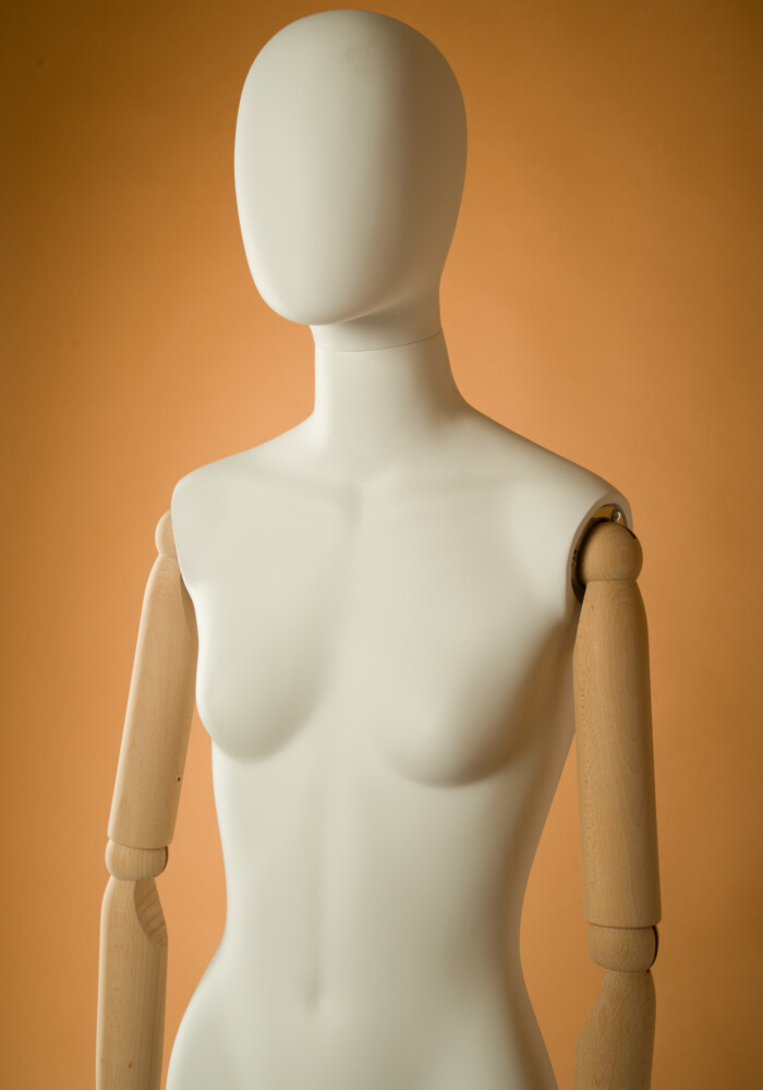 DSC5287 busto vetrina donna uomo braccia legno testa economico usato base bianco