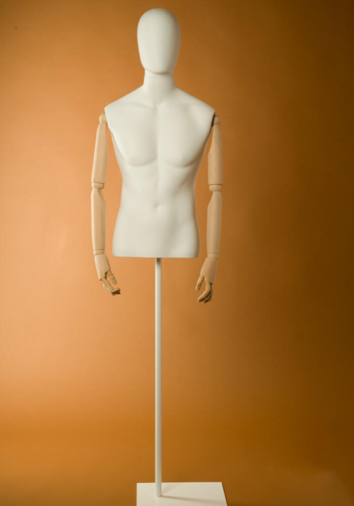 DSC5290 busto vetrina donna uomo braccia legno testa economico usato base bianco