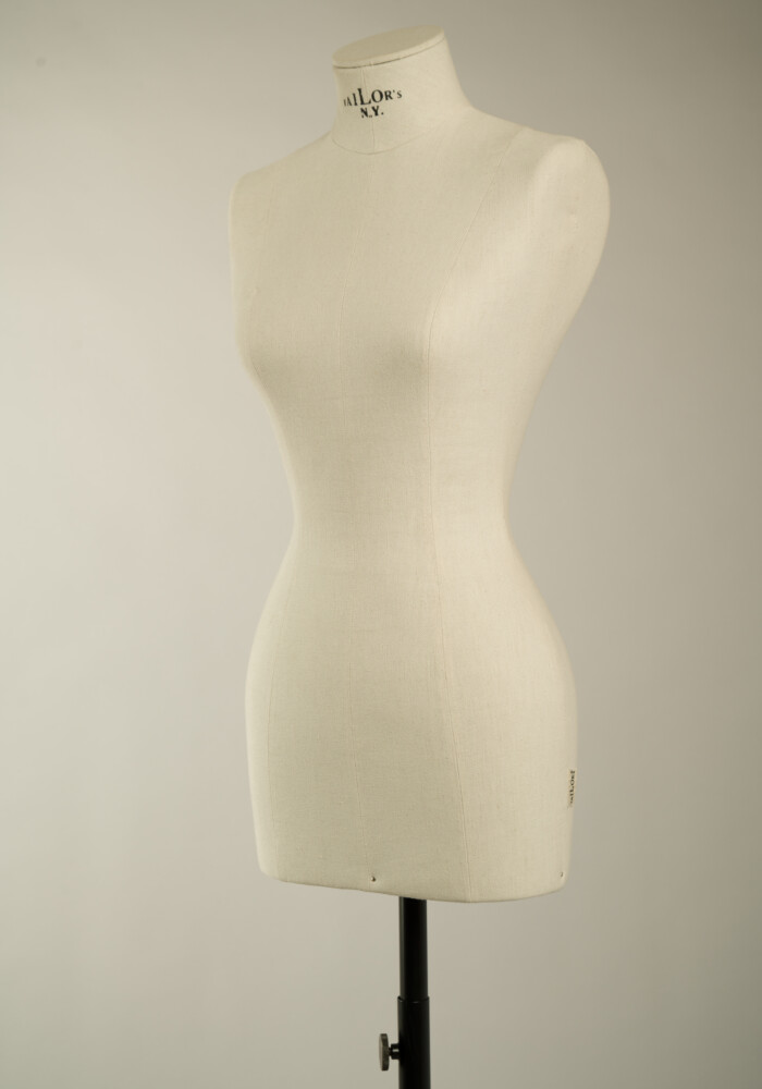 DSC5300busto sartoria donna tailor economico usato alto pregio sartoriale