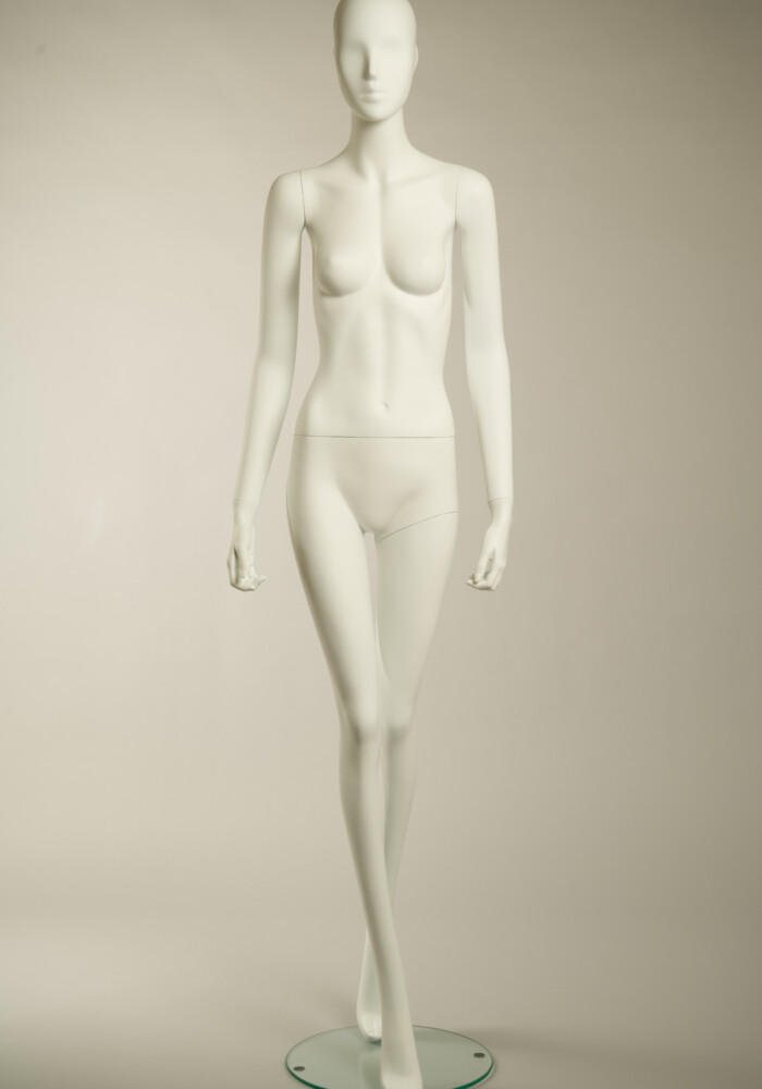 DSC5313manichino uomo donna bambino usato verniciato bianco opaco economico prezzo basso