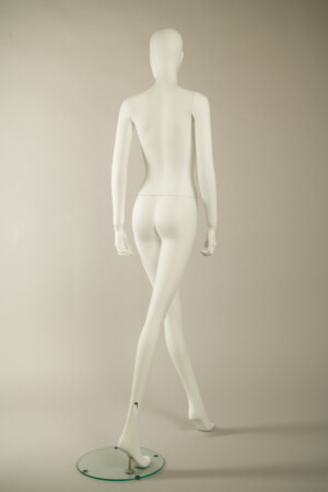 DSC5324manichino uomo donna bambino usato verniciato bianco opaco economico prezzo basso